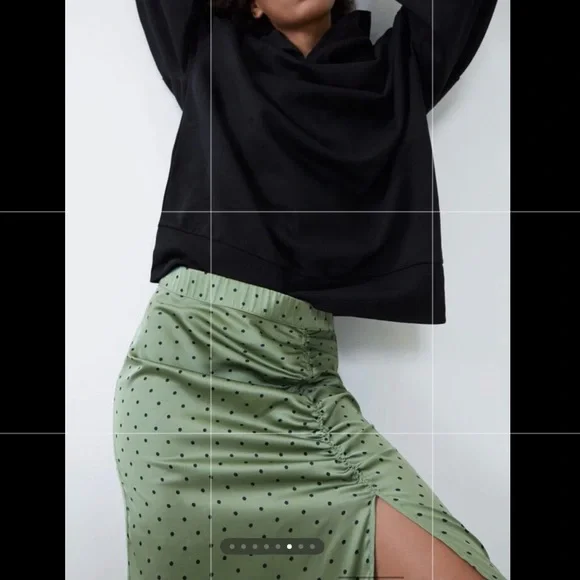 Zara Mint Blue Green Polka Dot Ruching Midi Bloggers Favorite Skirt - Picture 2 of 8